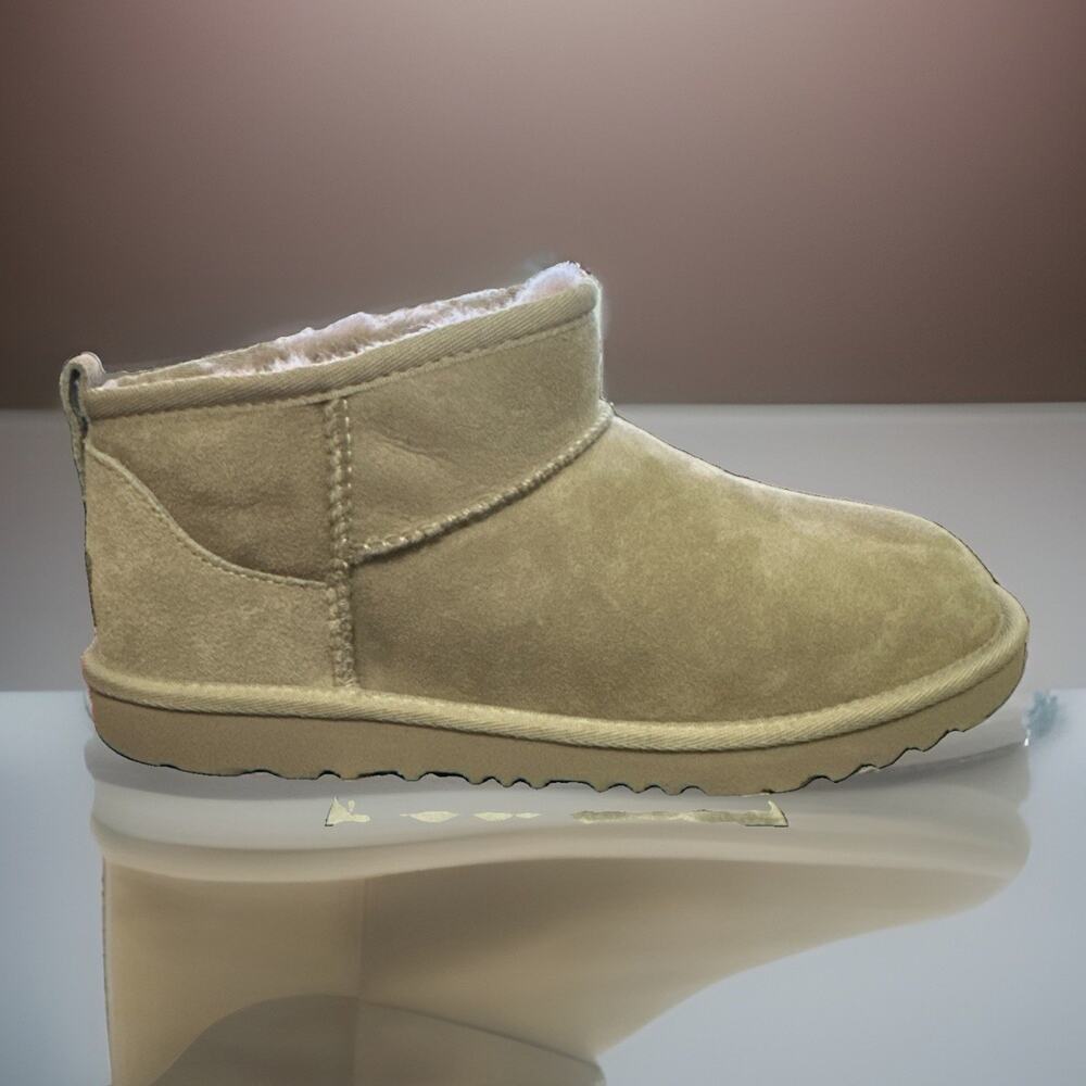 New Women's Size 7 UGG Classic Ultra Mini Dune Brown 1130750K Kids Size 6